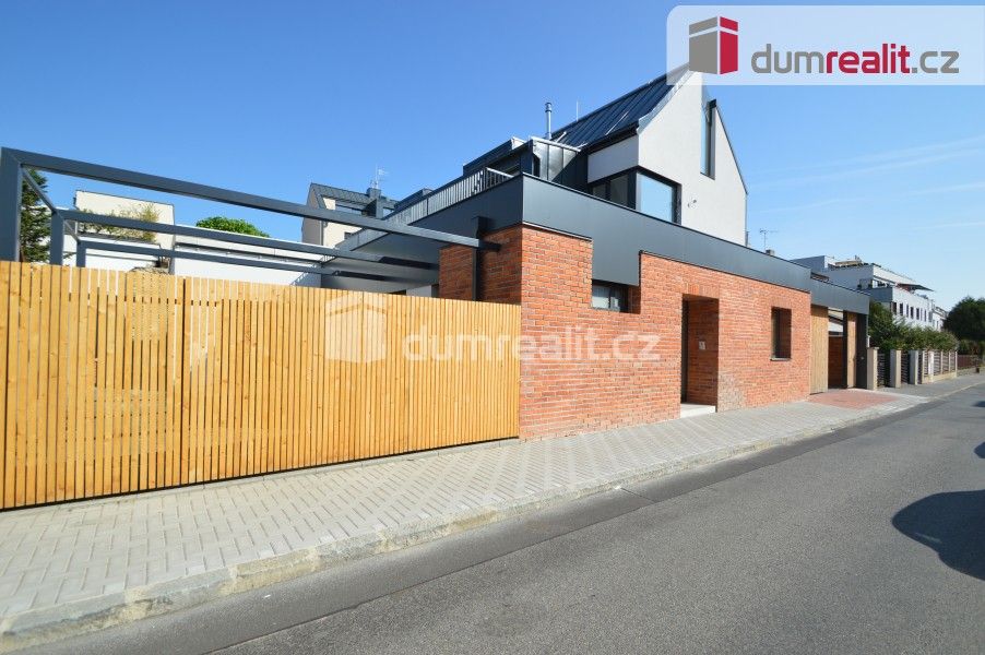 1+kk, Bělohorská, Praha, 30 m²