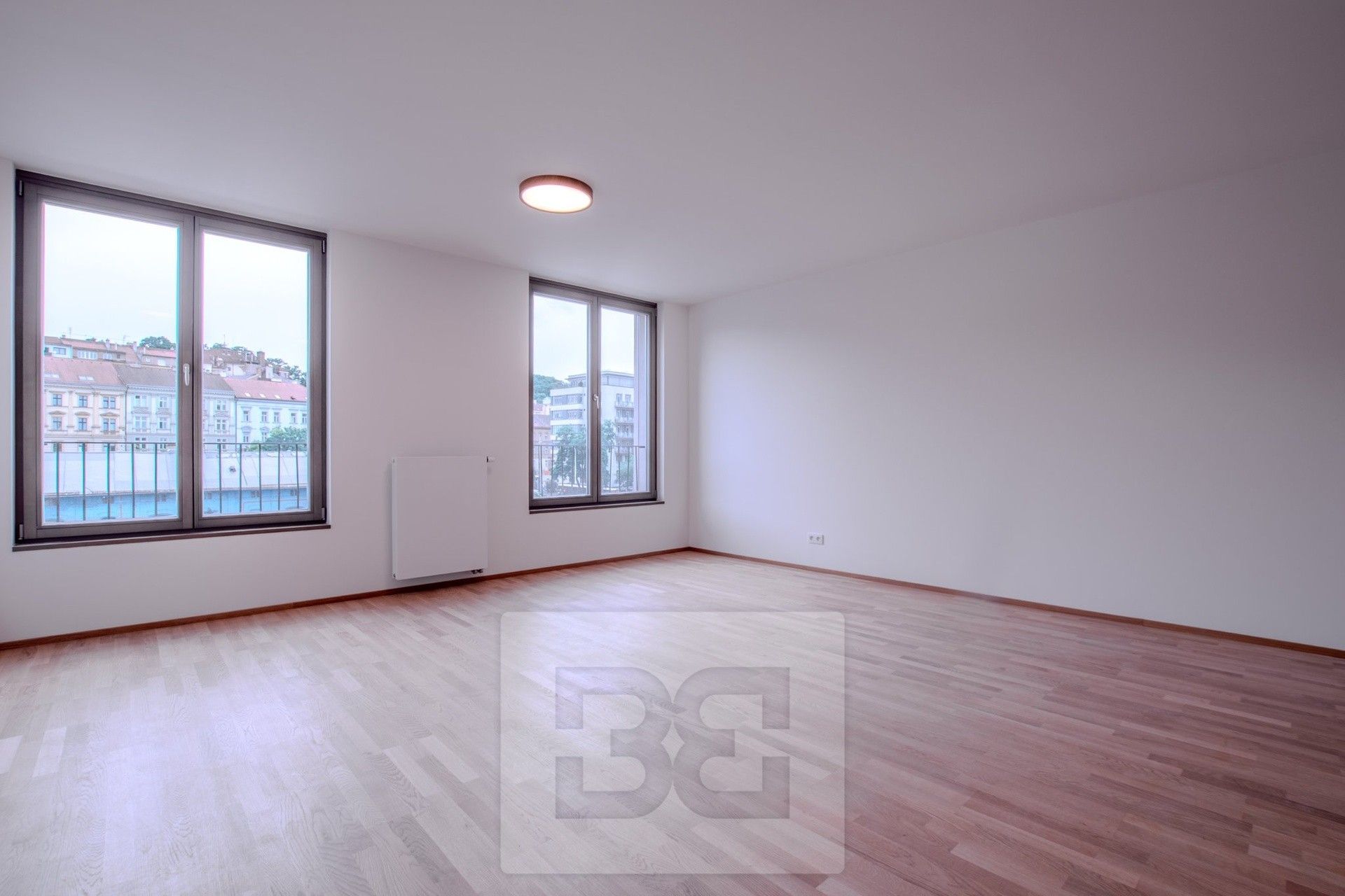 1+kk, Toyen, Praha, 42 m²