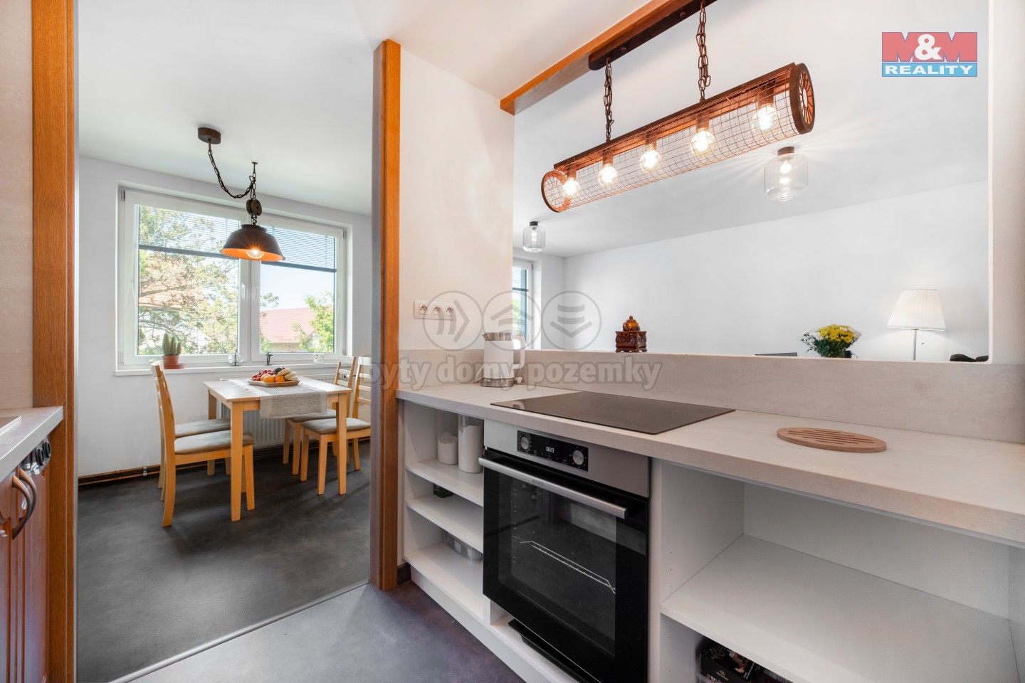 Prodej byt 3+kk - 9. května, Sány, 72 m²