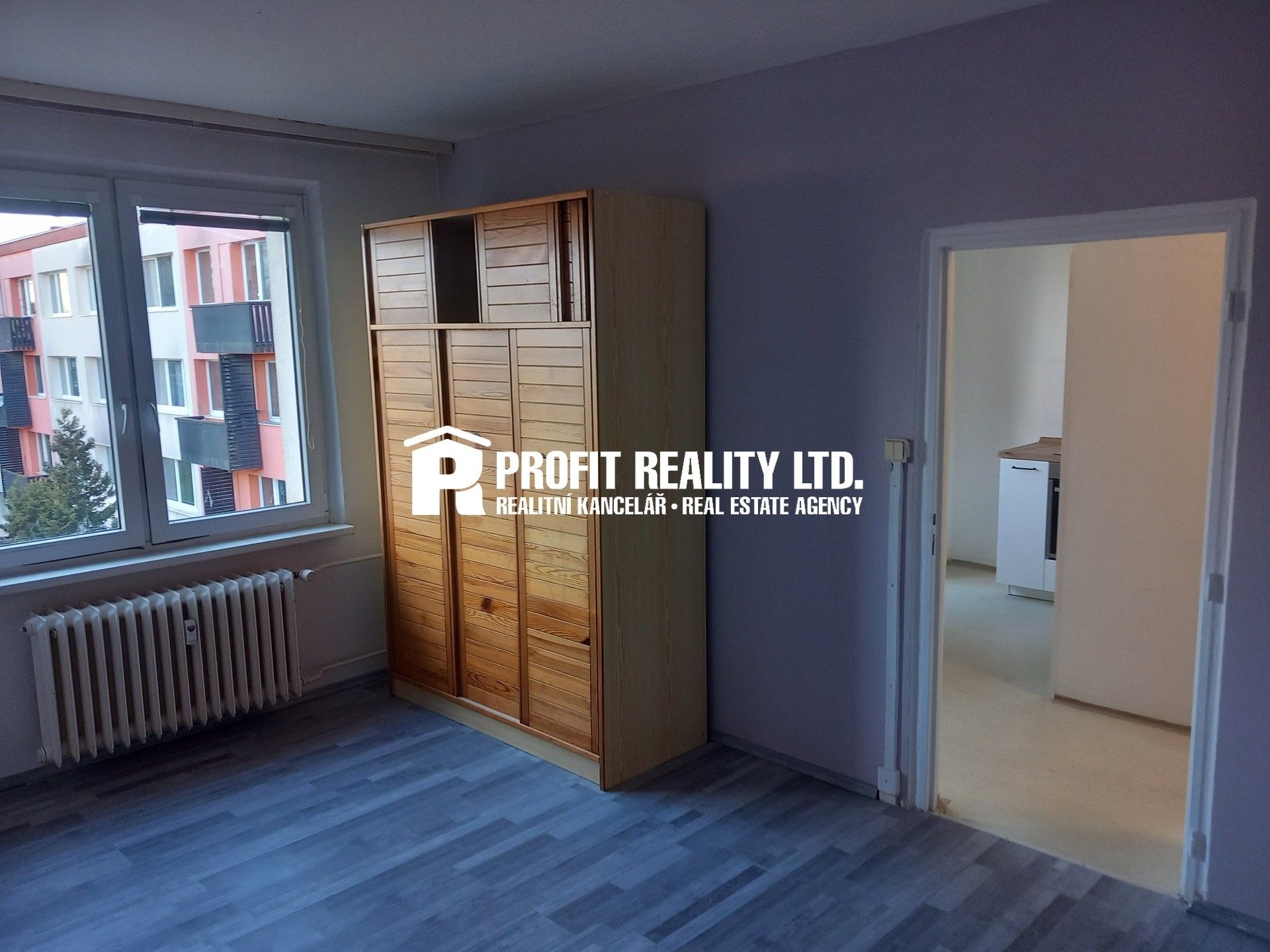 Pronájem byt 1+1 - Hrdého, Hradec Králové, 36 m²