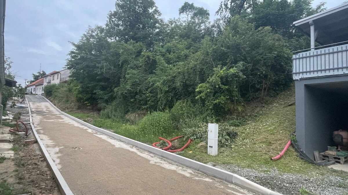 Prodej pozemek pro bydlení - Otnice, 683 54, 598 m²