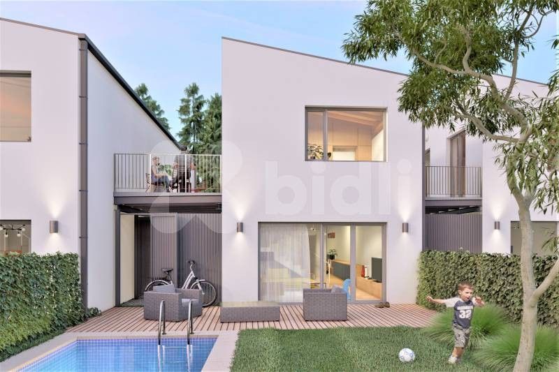 Prodej dům - Budečská, Kladno, 165 m²