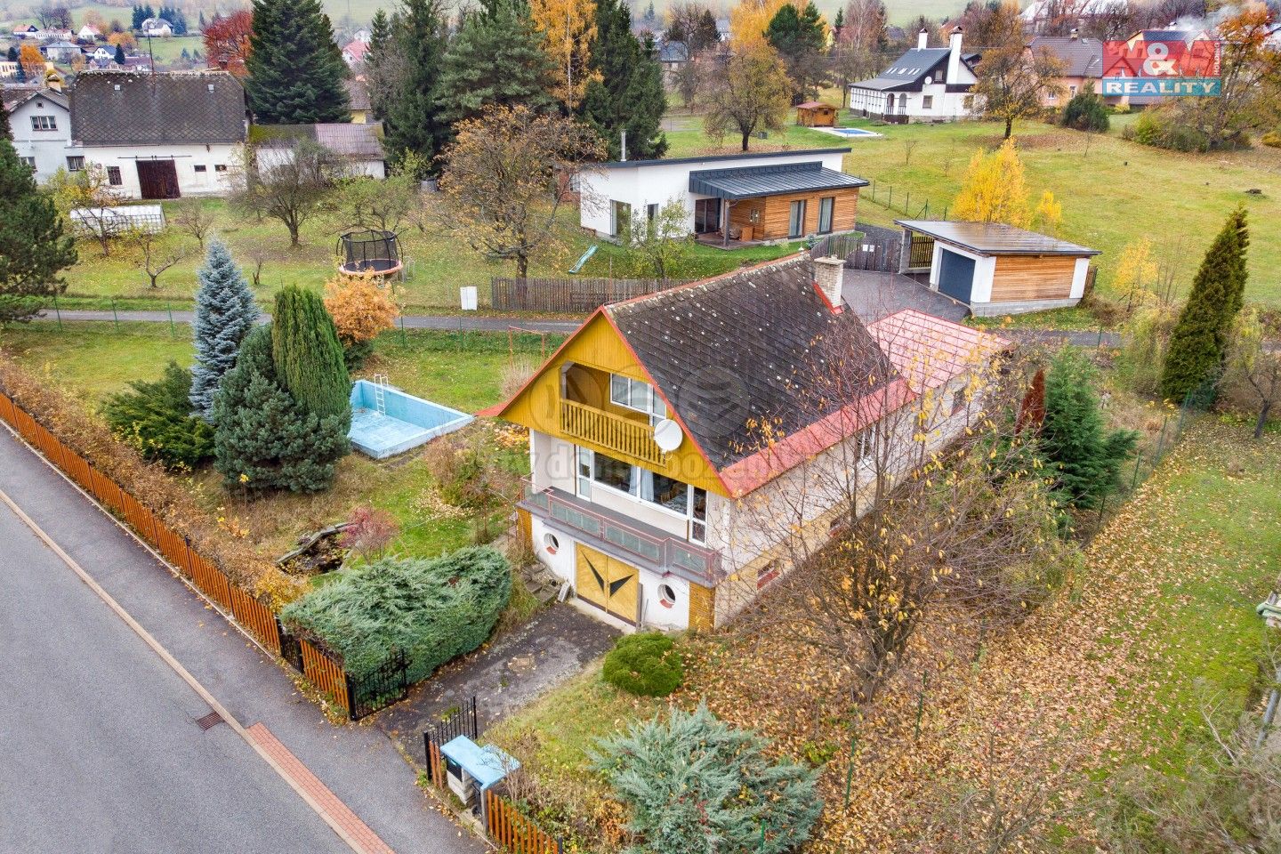 Rodinné domy, Zásada, 90 m²