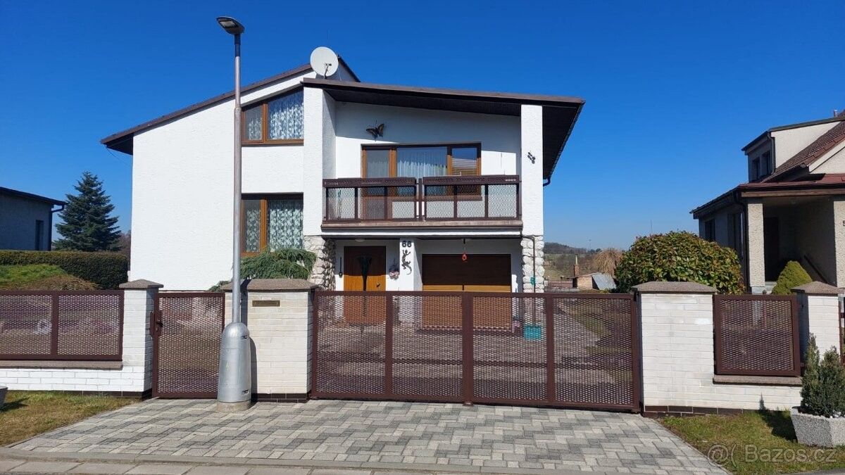 Prodej dům - Všestary, 503 12, 250 m²