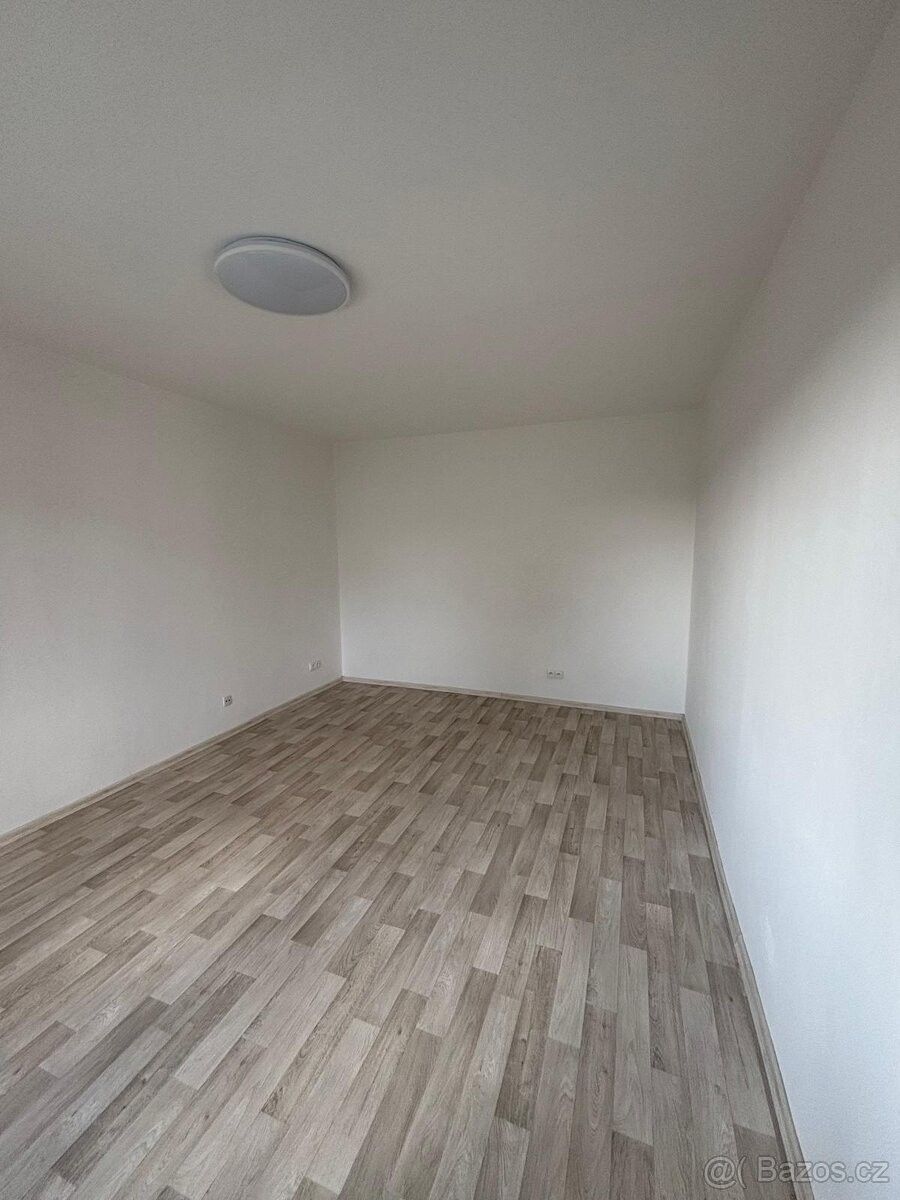 Pronájem byt 2+1 - Kostelec nad Orlicí, 517 41, 56 m²