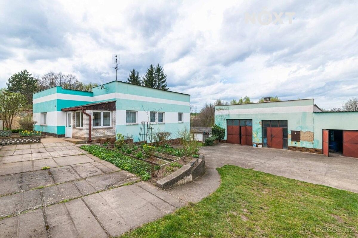 Ostatní, Hořesedly, 270 04, 142 m²