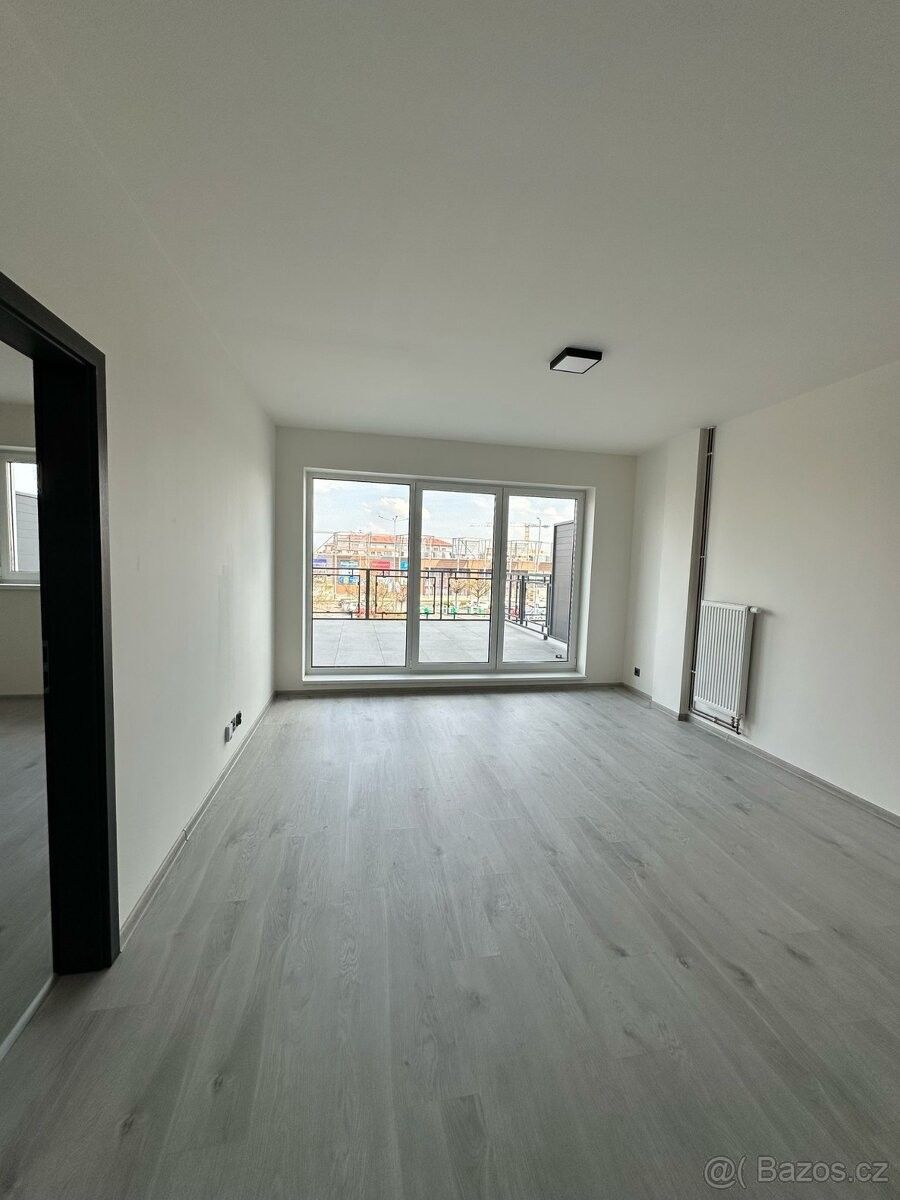 Pronájem byt 2+kk - Kladno, 272 01, 46 m²