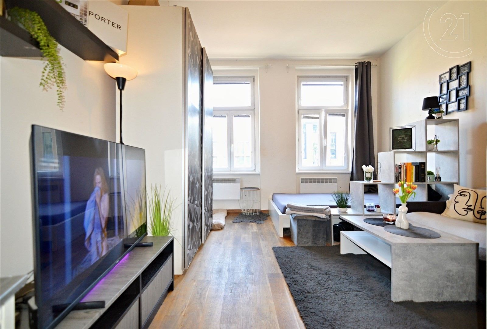 1+1, Plzeňská, Praha, 31 m²