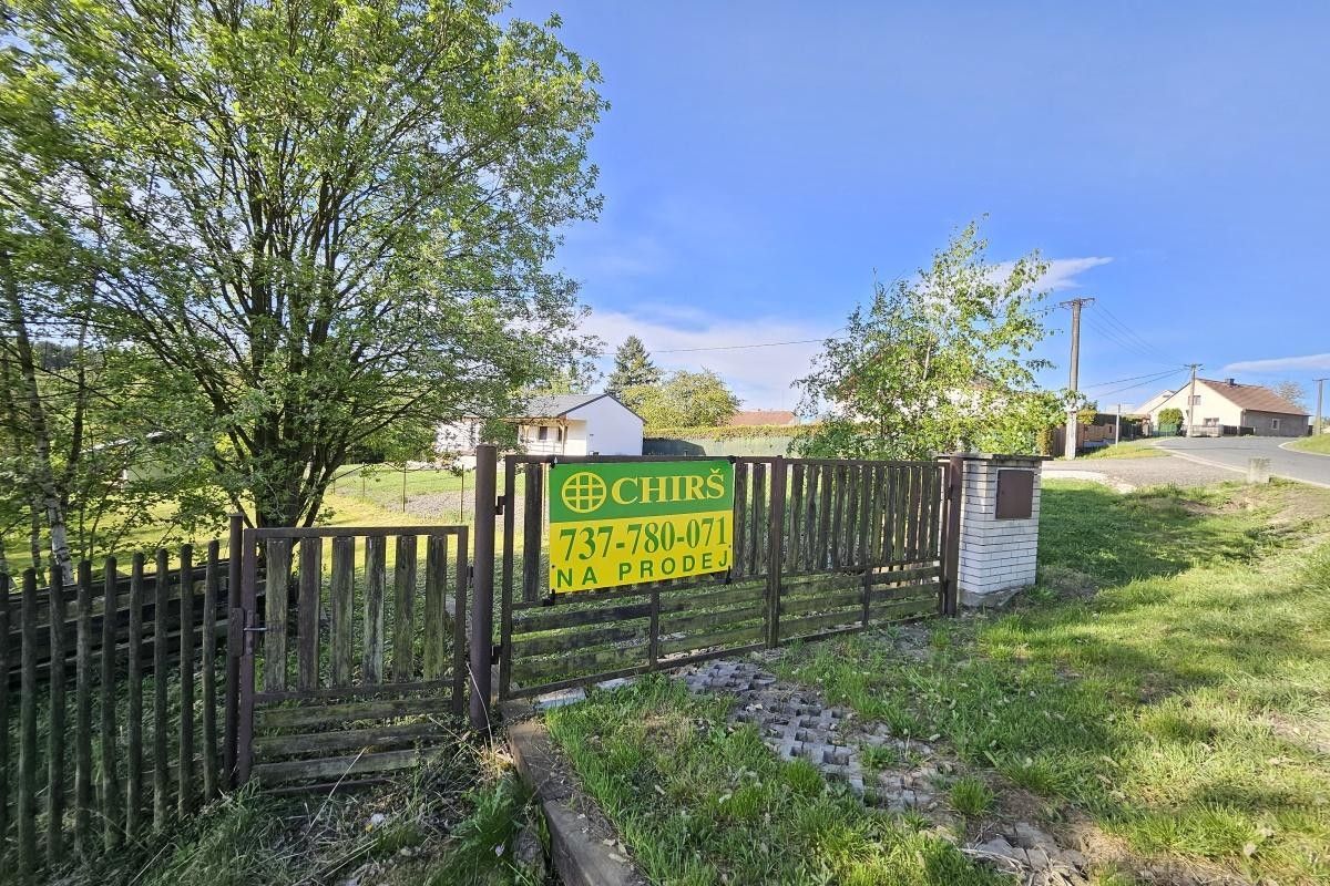 Prodej pozemek pro bydlení - Vranovice, Břasy, 1 166 m²
