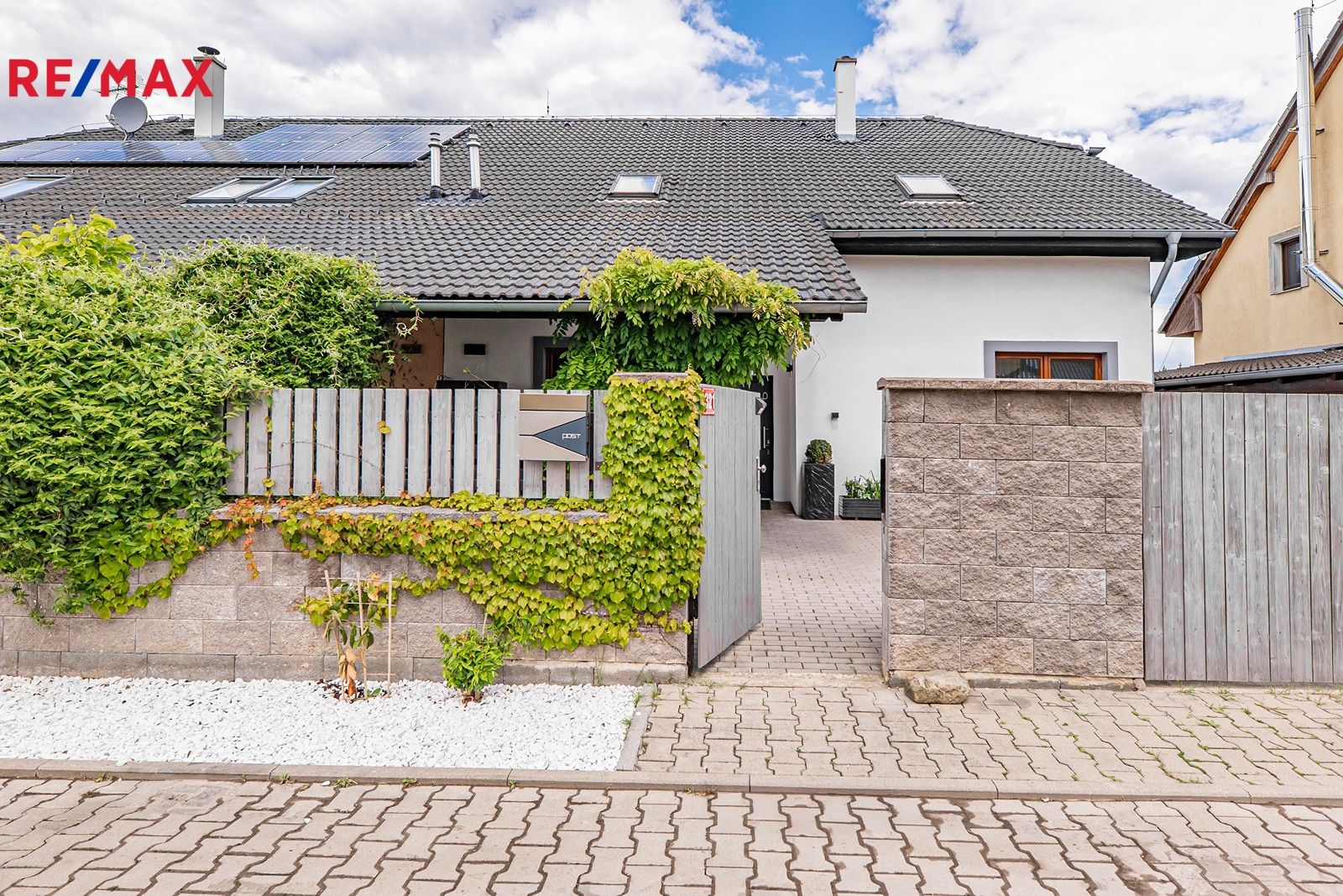 Ostatní, Lomená, Babice, 246 m²