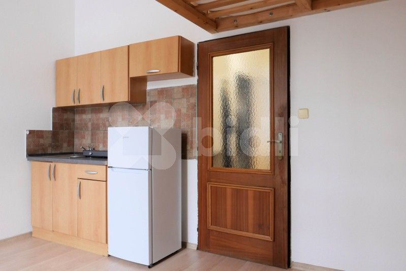 1+kk, Spojovací, Praha, 22 m²