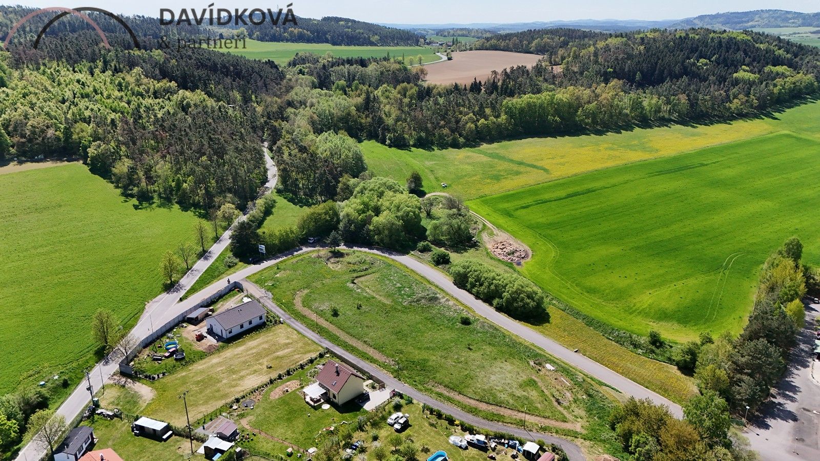 Pozemky pro bydlení, Chotilsko, 7 751 m²