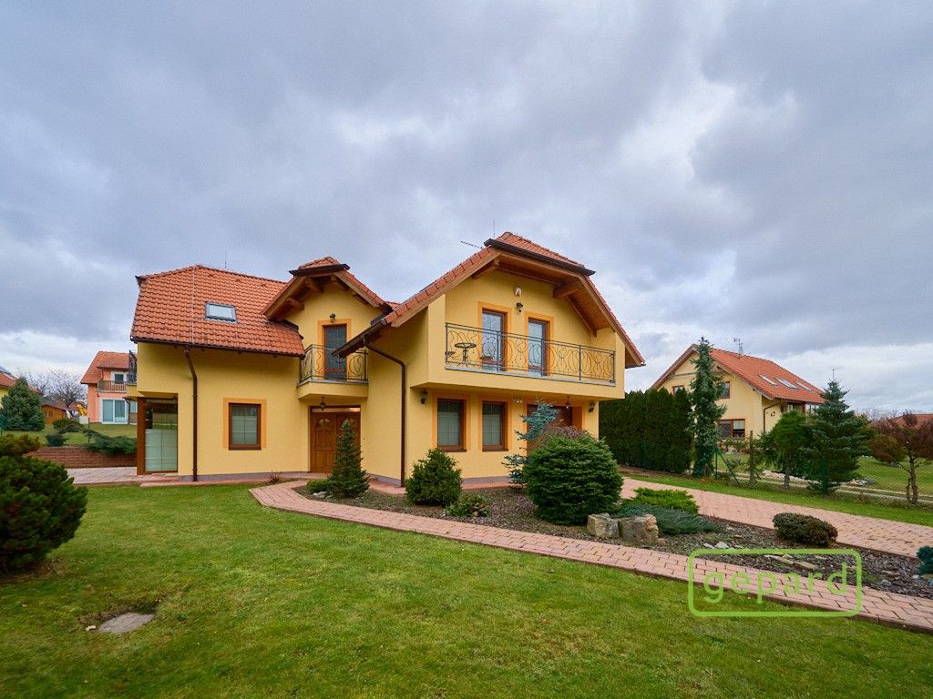 Ostatní, K Přehradě, Římov, 222 m²