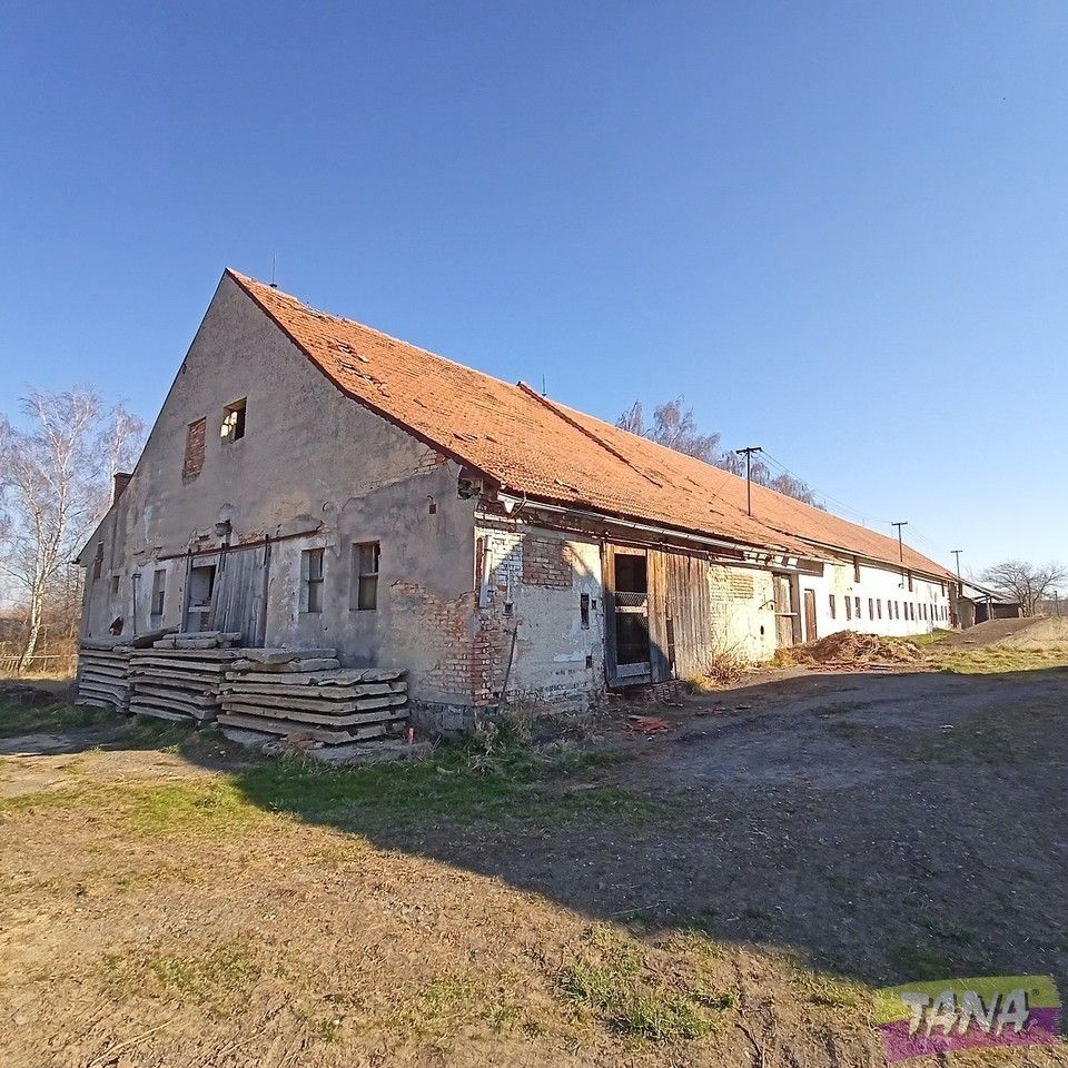 Zemědělské usedlosti, Mančice, Dolní Chvatliny, 800 m²