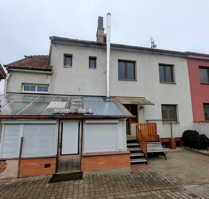 Prodej dům - Židlochovice, 667 01, 800 m²