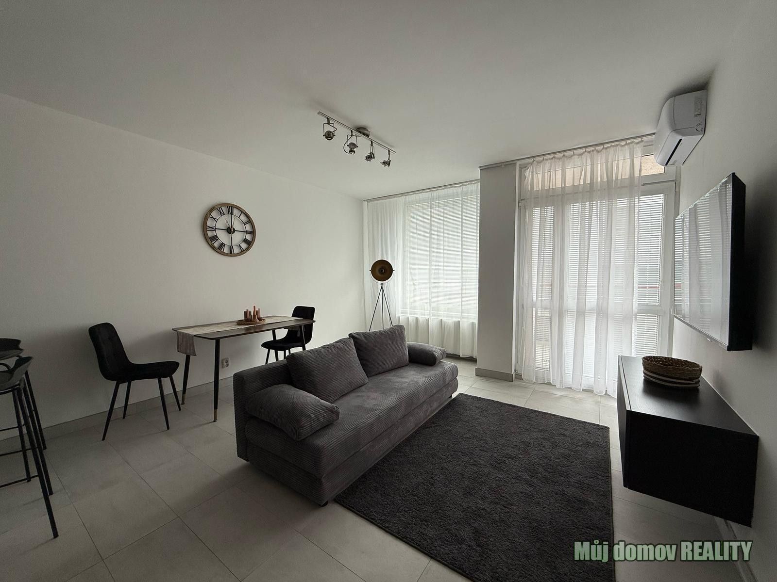 Pronájem byt 2+kk - Baarova, Praha, 68 m²