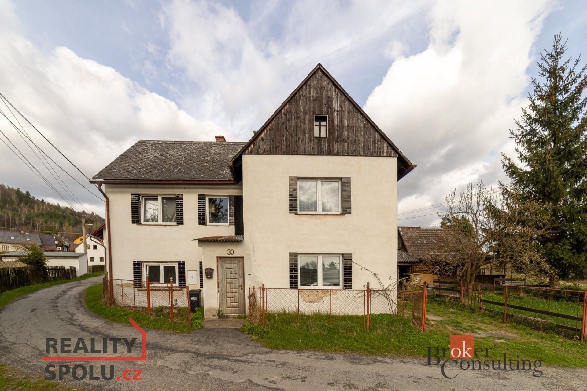 Prodej rodinný dům - Drnovec, Cvikov, 143 m²