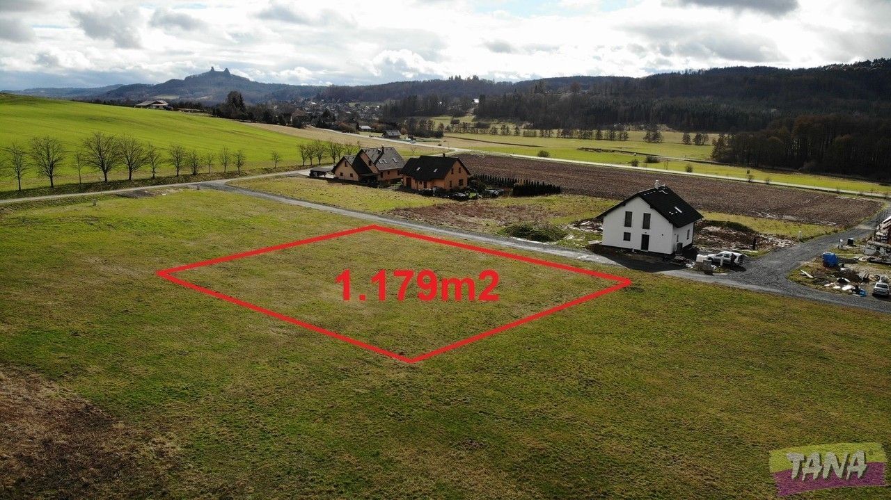 Pozemky pro bydlení, Karlovice, 1 179 m²