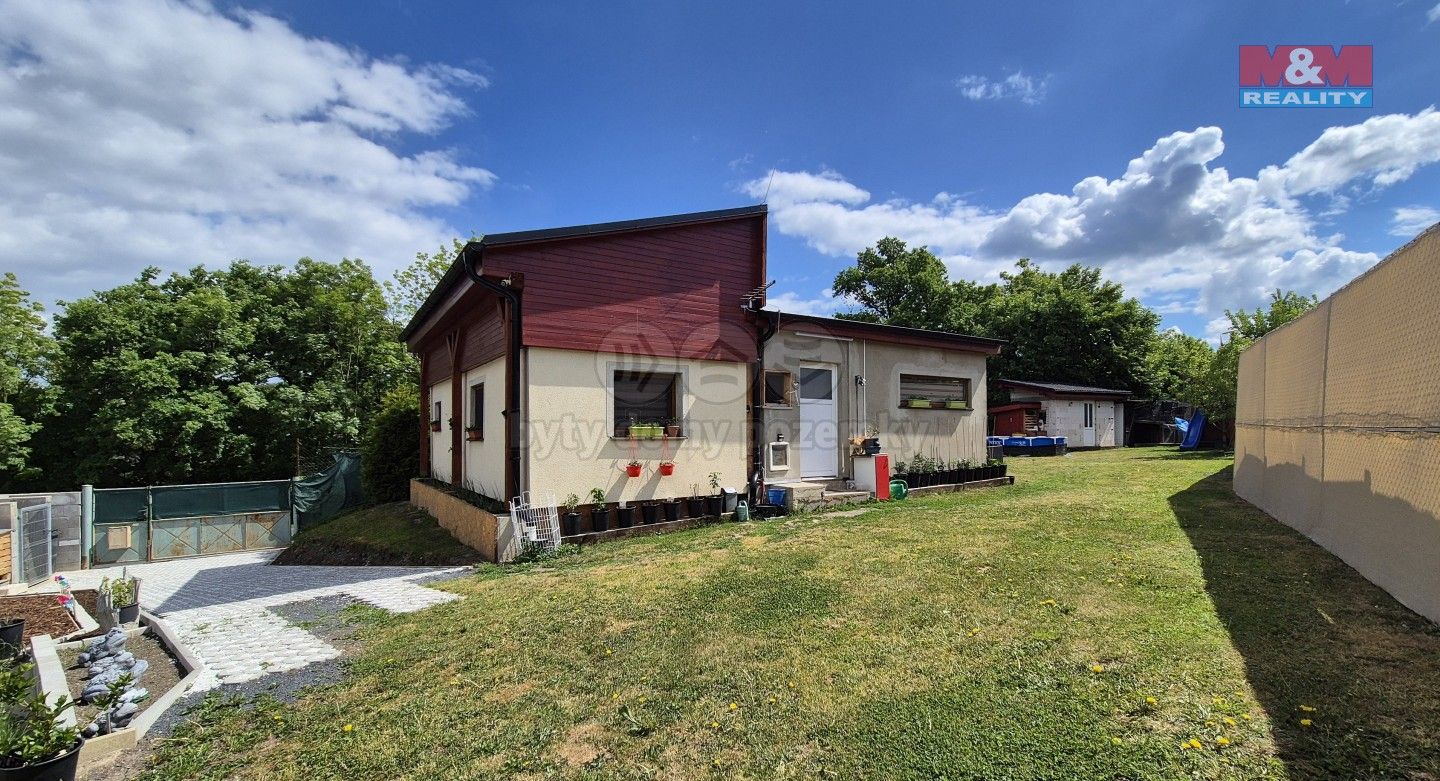 Rodinné domy, Velemyšleves, 62 m²