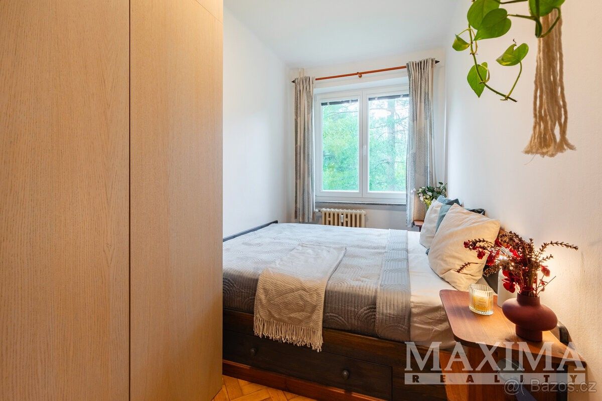 Prodej byt 3+1 - Praha, 100 00, 65 m²