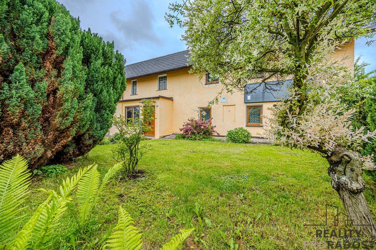 Prodej dům - Březová u Vítkova, 747 44, 200 m²