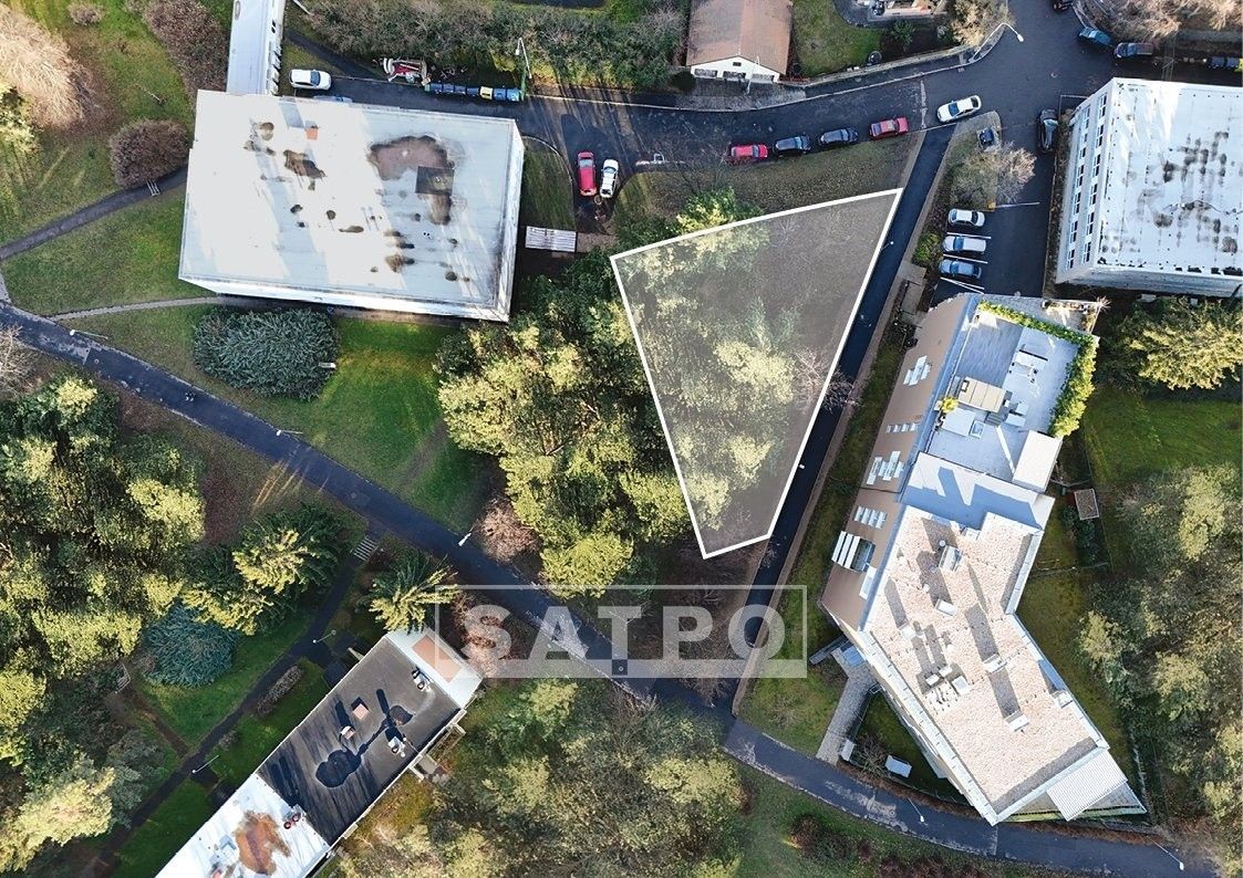 Komerční pozemky, V jehličí, Praha, 724 m²