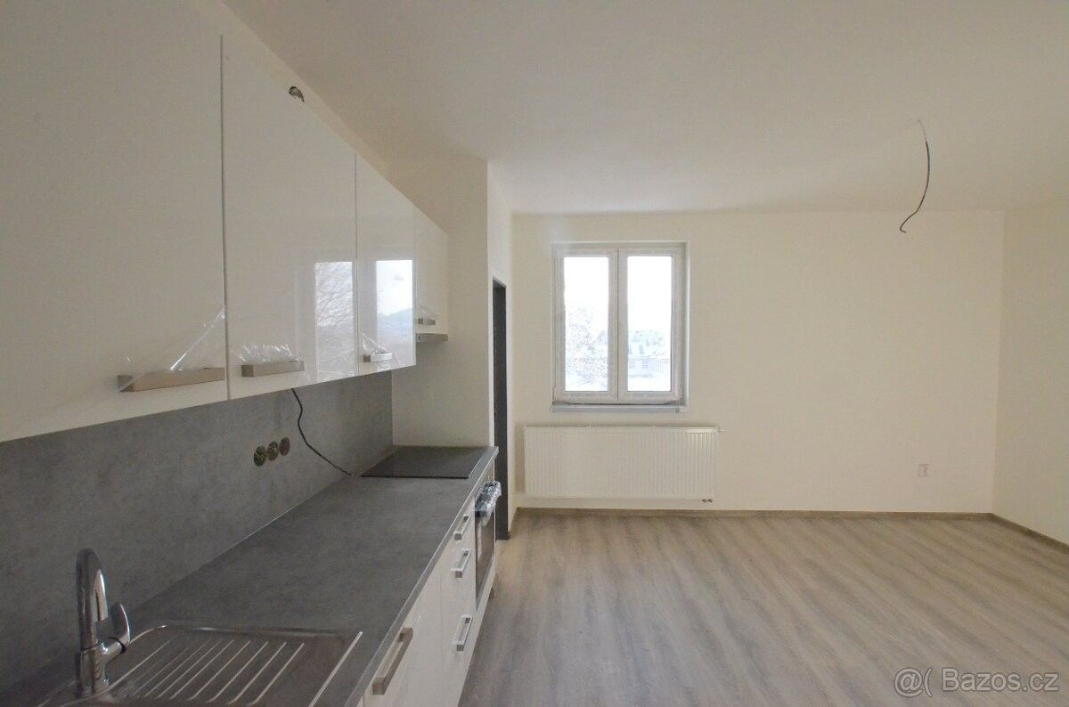 Pronájem byt 3+kk - Trutnov, 541 01, 48 m²