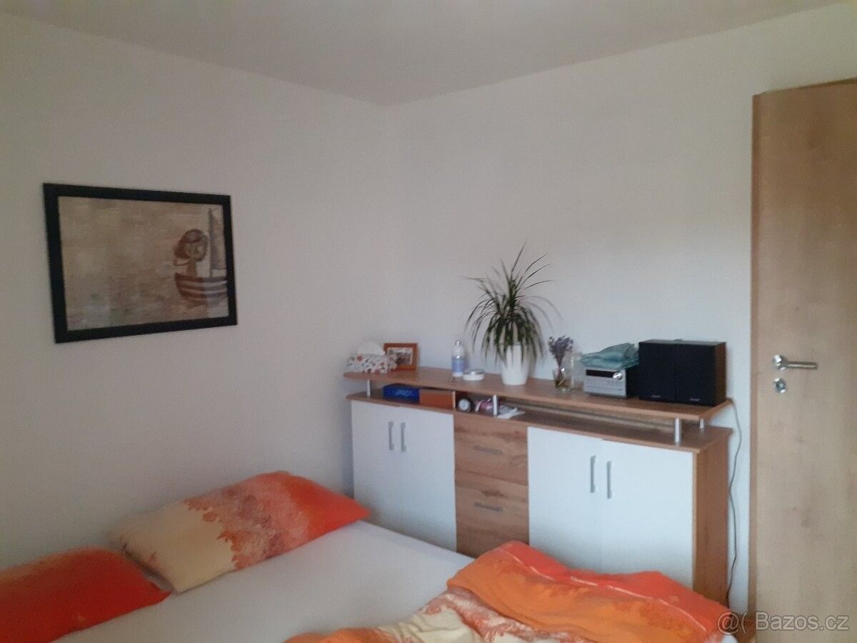 Prodej dům - Bílovice nad Svitavou, 664 01, 400 m²