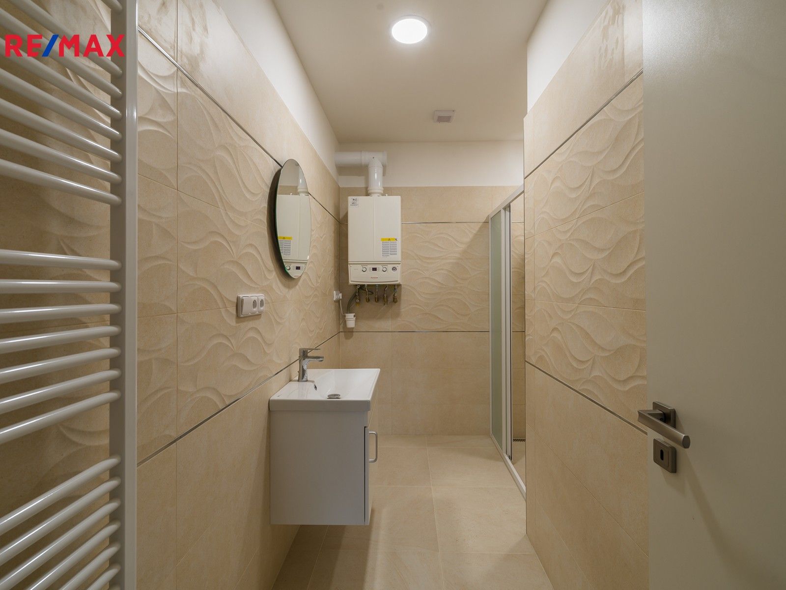 2+kk, Slatiňanská, Praha, 54 m²