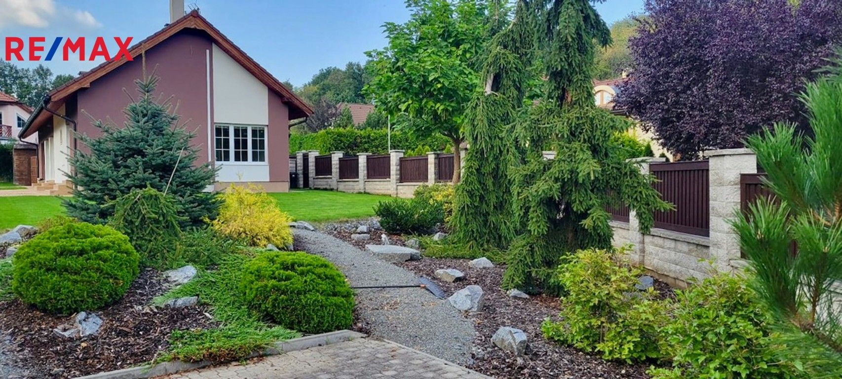 Ostatní, Pětihosty, 200 m²