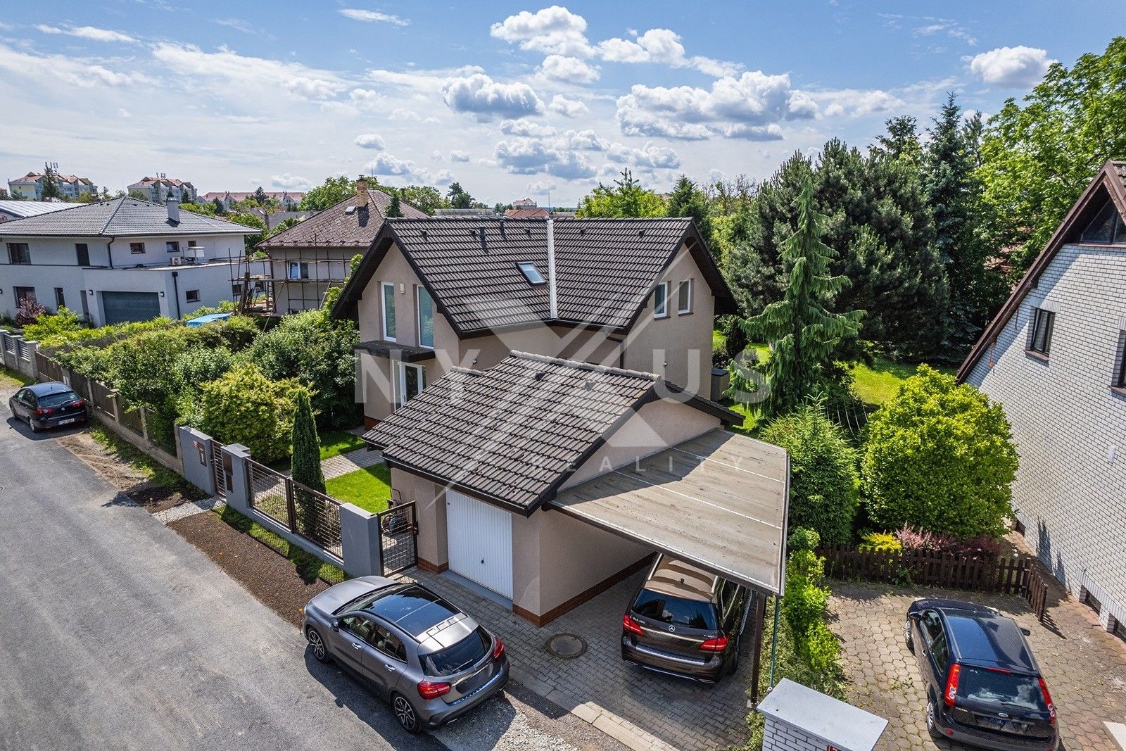 Prodej rodinný dům - Lišická, Praha, 174 m²