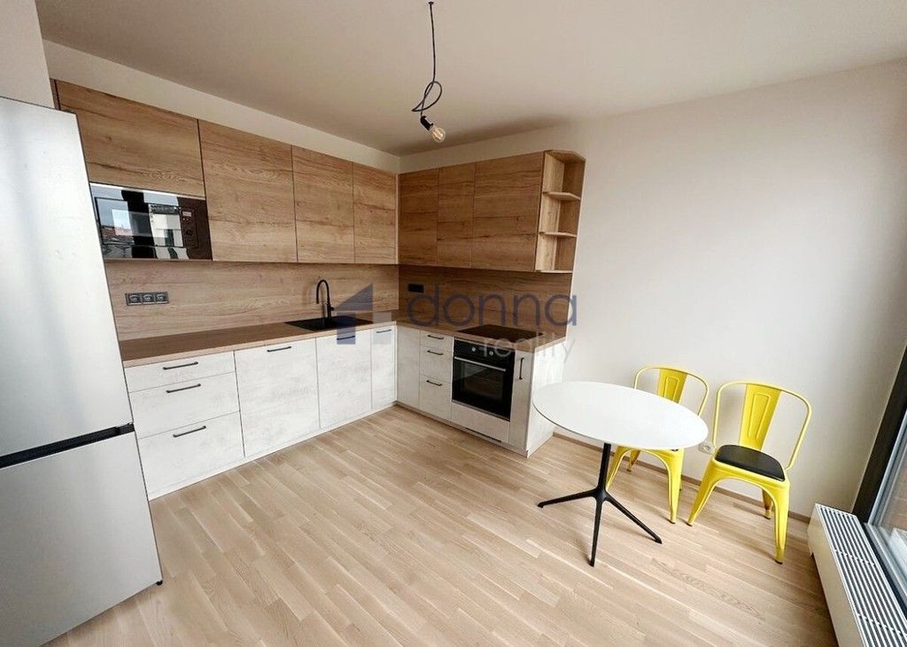 2+kk, Praha, 150 00, 65 m²