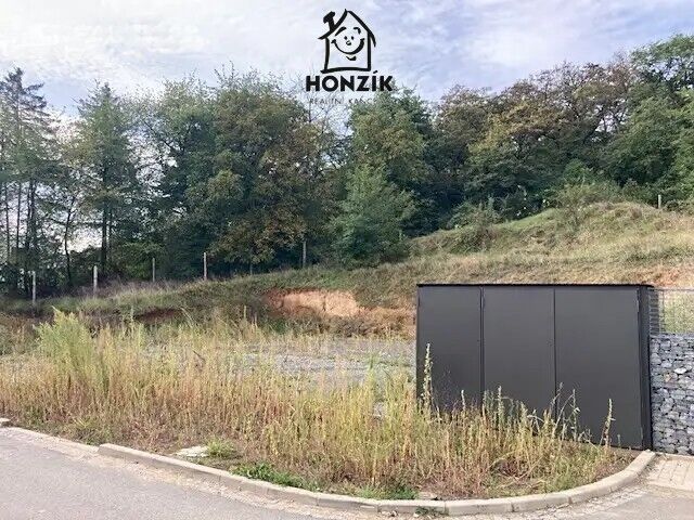 Prodej pozemek pro bydlení - Podholí, Praha, 1 353 m²