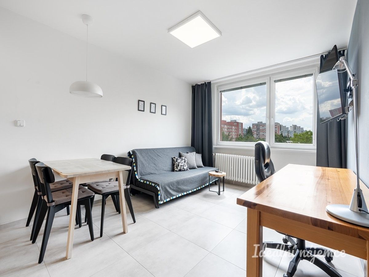 3+kk, Konstantinova, Praha, 63 m²