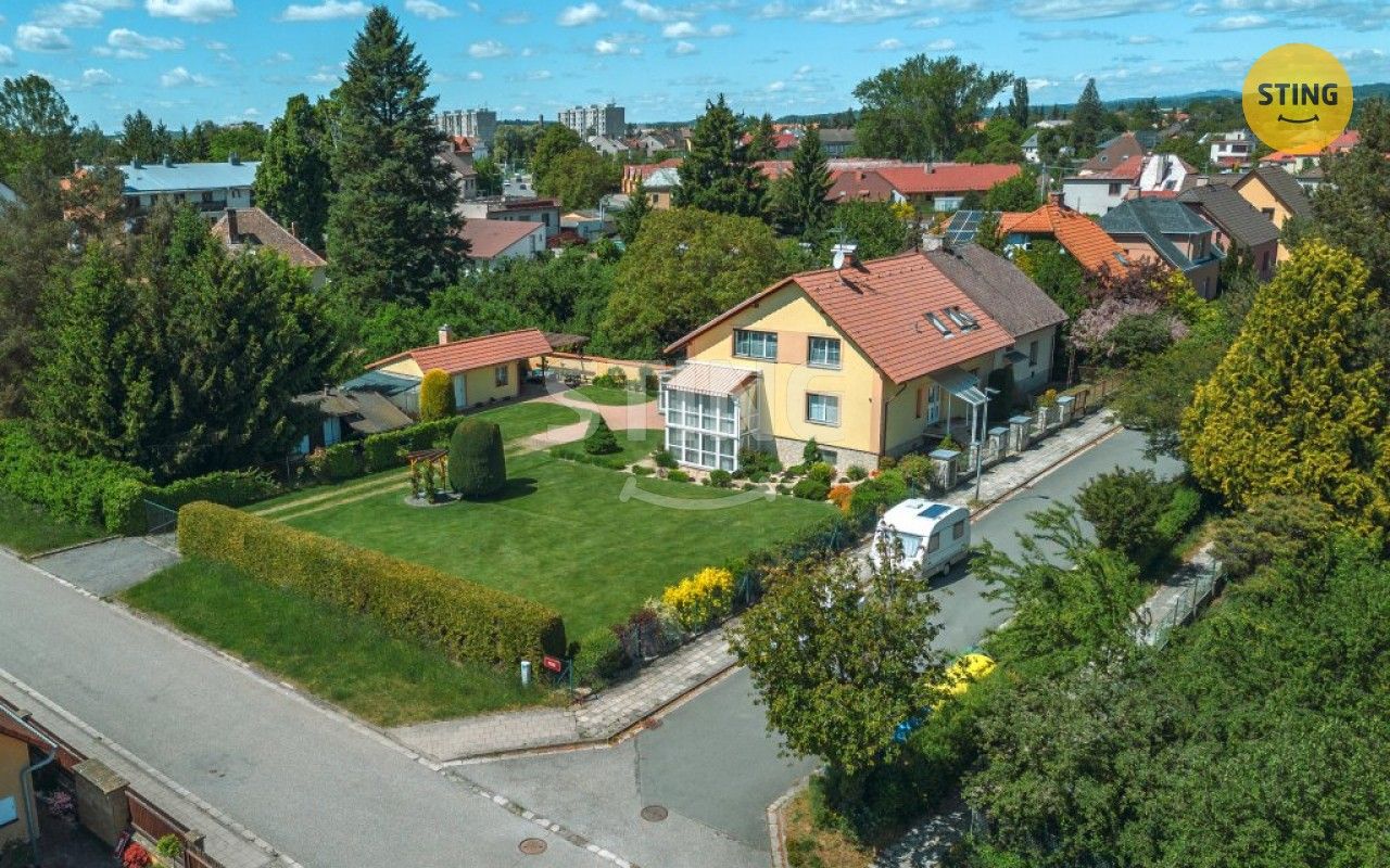 Prodej rodinný dům - Albánská, Jaroměř, 405 m²