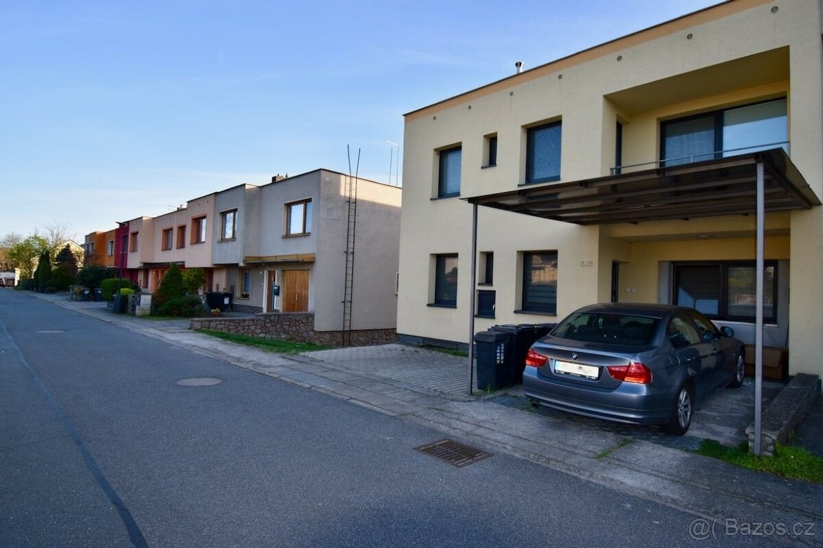 Prodej dům - Týnec nad Labem, 281 26, 594 m²