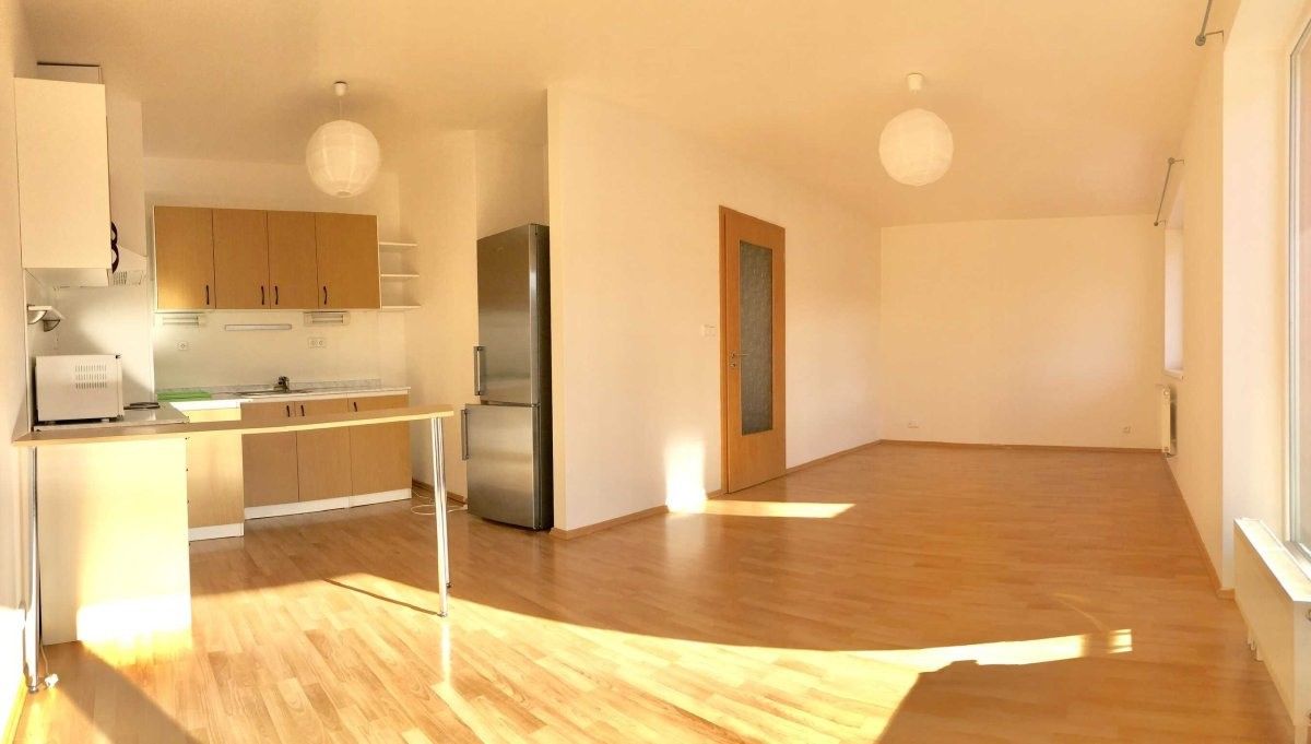 1+kk, Praha 18, Praha, 39 m²