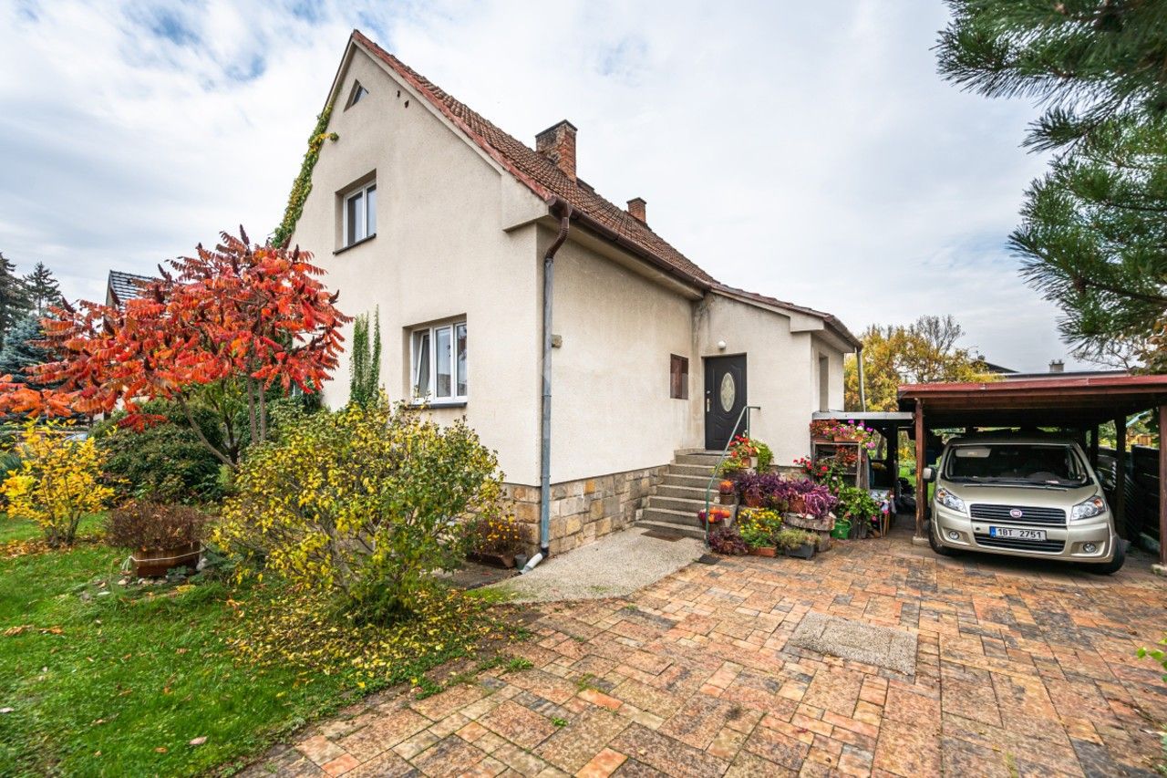 Rodinné domy, Na spáleništi, Praha, 220 m²