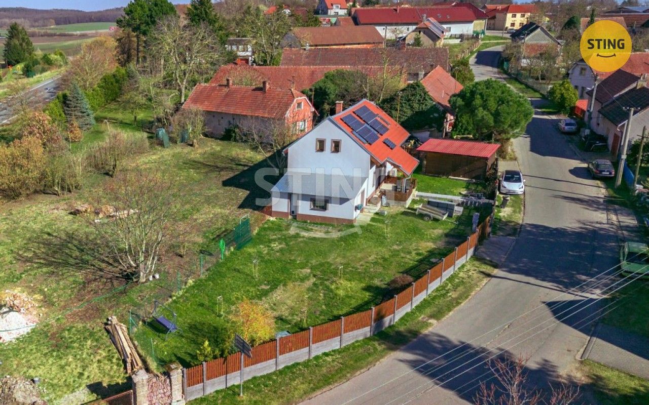 Rodinné domy, Chýšť, 150 m²