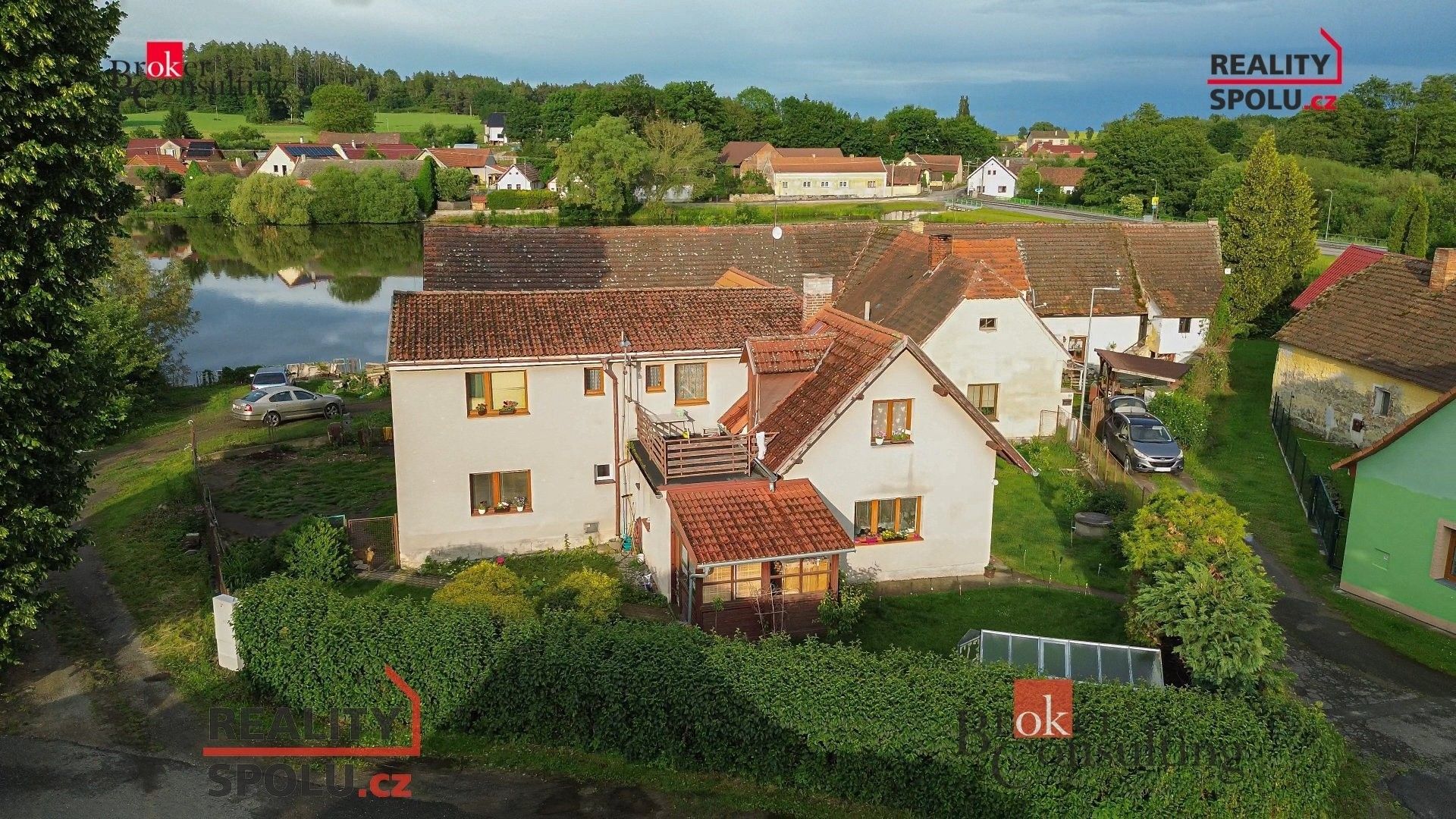Prodej rodinný dům - Lnáře, 250 m²