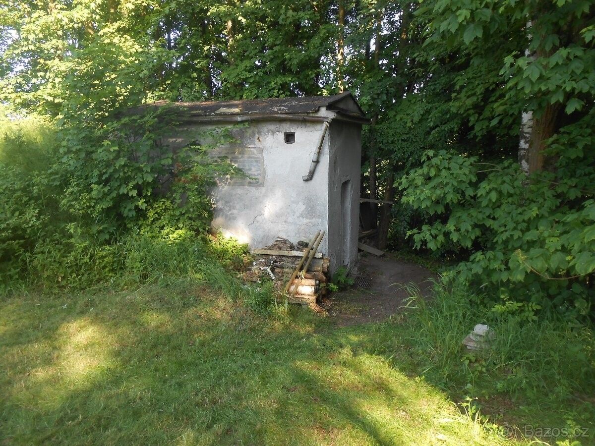 Zahrady, Police nad Metují, 549 54, 588 m²