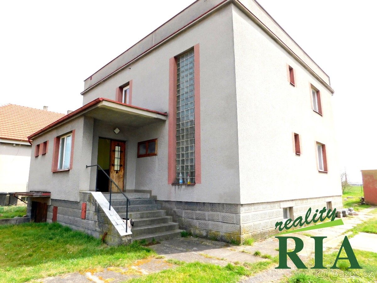Prodej dům - Pečky, 289 11, 969 m²
