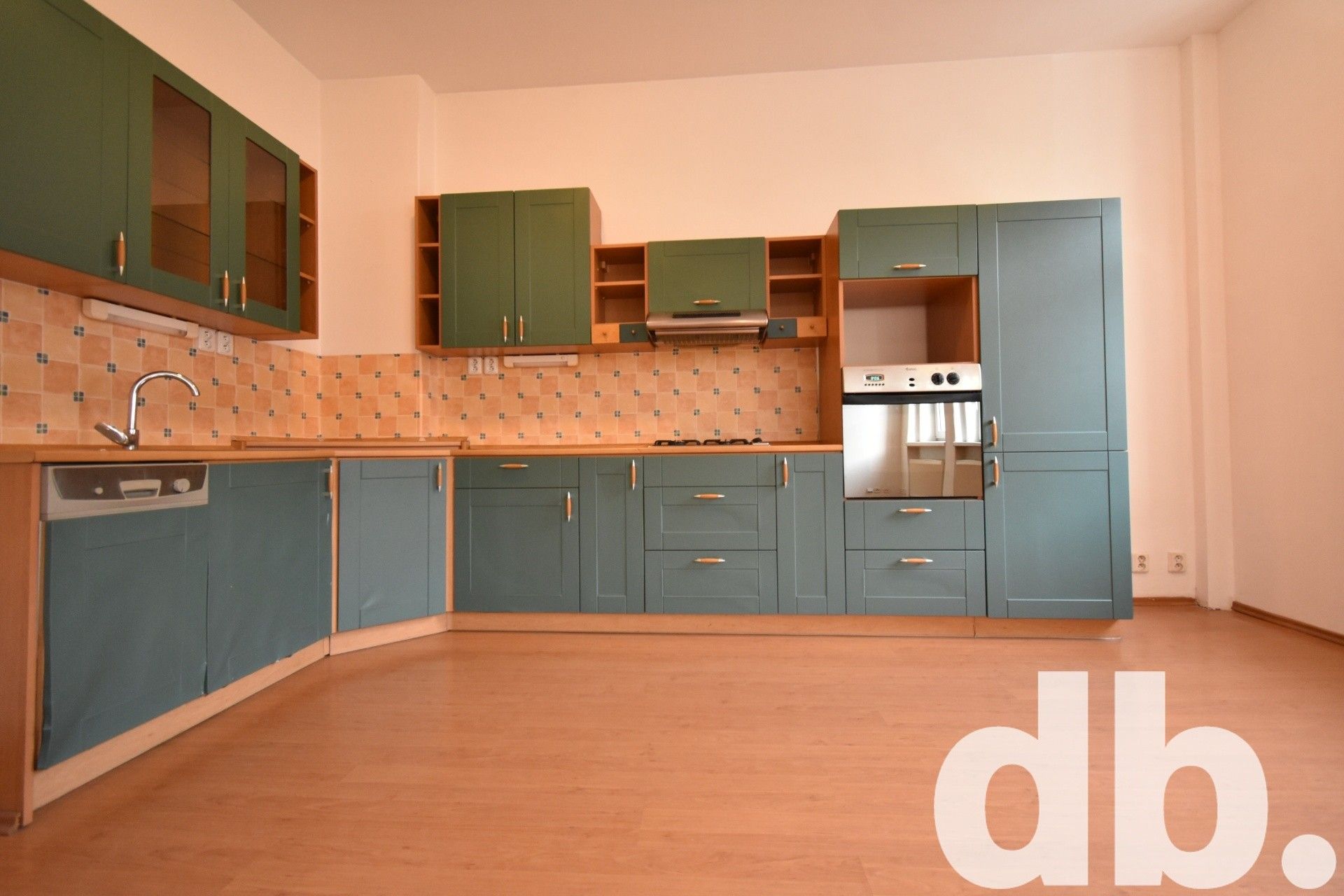 2+kk, Moskevská, Karlovy Vary, 64 m²