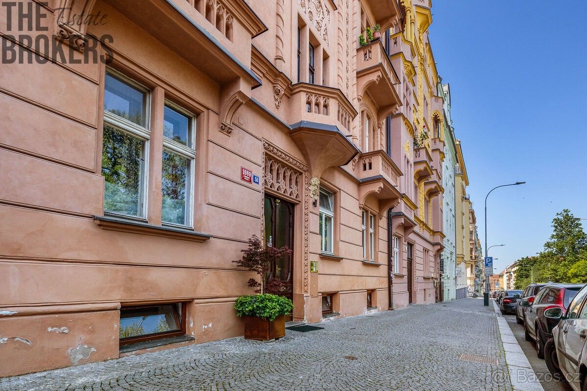 Ostatní, Praha, 120 00, 146 m²