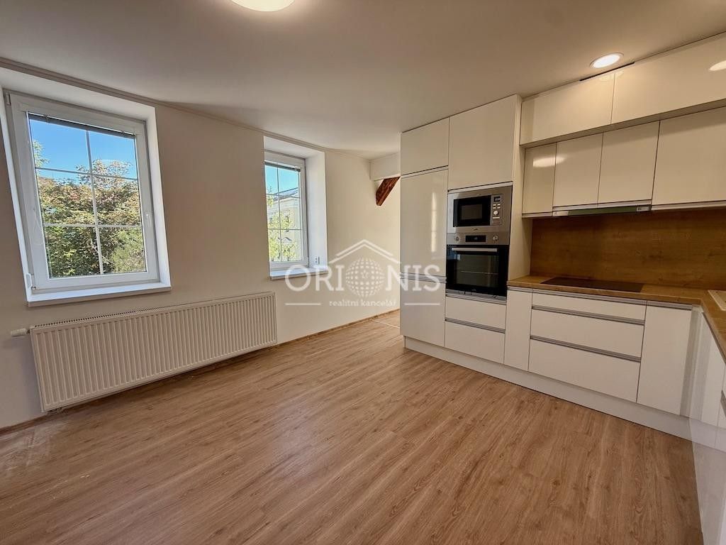 4+1, Na Příkopech, Chomutov, 98 m²