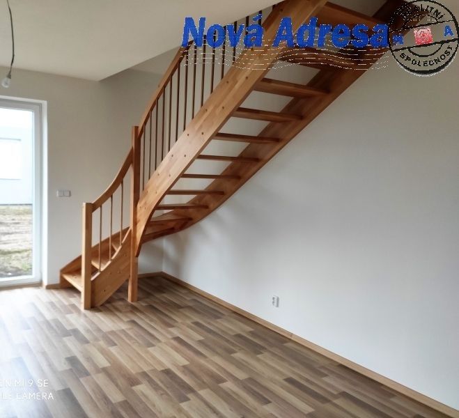 3+kk, Polerady, 71 m²