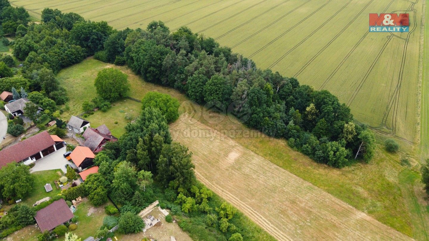 Pozemky pro bydlení, Luka, 4 973 m²