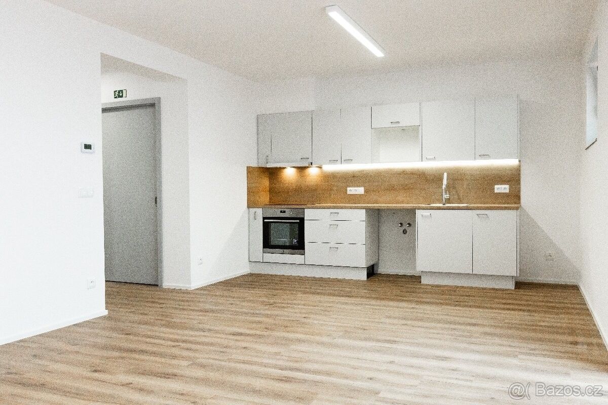 Pronájem byt - Kostelec nad Orlicí, 517 41, 59 m²