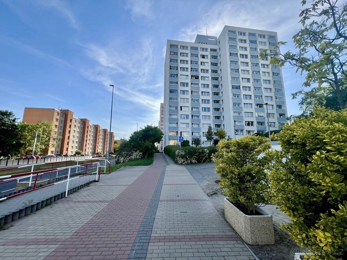 3+1, Praha, 160 00, 81 m²