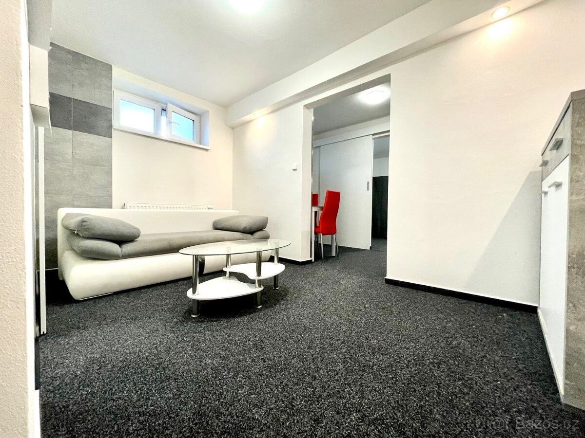 2+kk, Zlín, 760 01, 38 m²